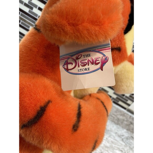 Vintage Walt Disney Company/Disney Store Tigger 21” Plush Toy Stuffed Animal EUC - Picture 7 of 8